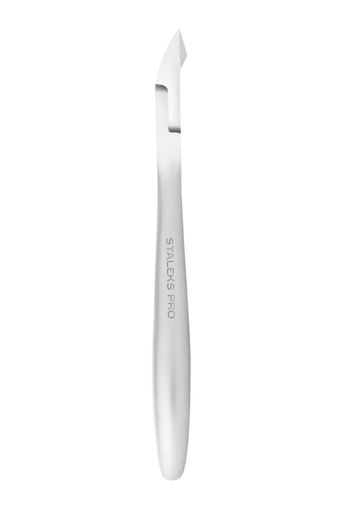 STALEKS PRO: SMART 10: PROFESSIONAL CUTICLE NIPPERS (FULL JAW-0.27 INCH 7 MM)