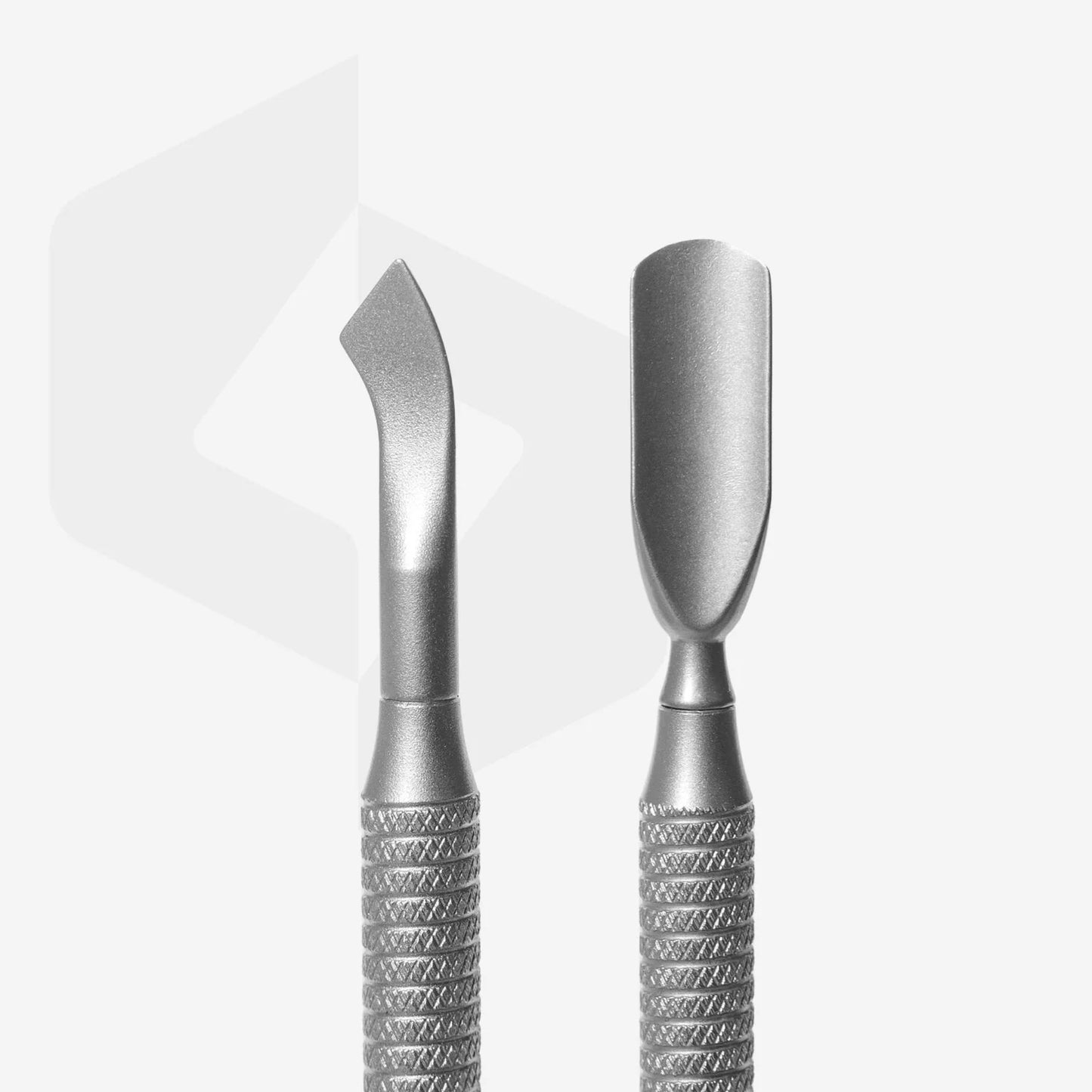 STALEKS PRO: SMART 50: TYPE 6 CUTICLE PUSHER (ROUNDED PUSHER AND BENT BLADE)